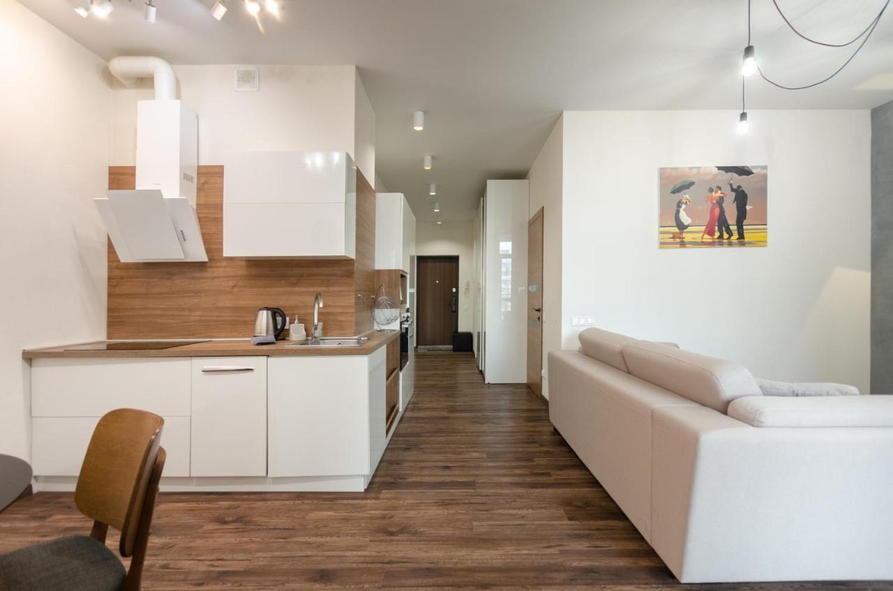 Petrovdom Apartaments 8-188 In Rc Central Park, 7 John Mccain Street كييف المظهر الخارجي الصورة