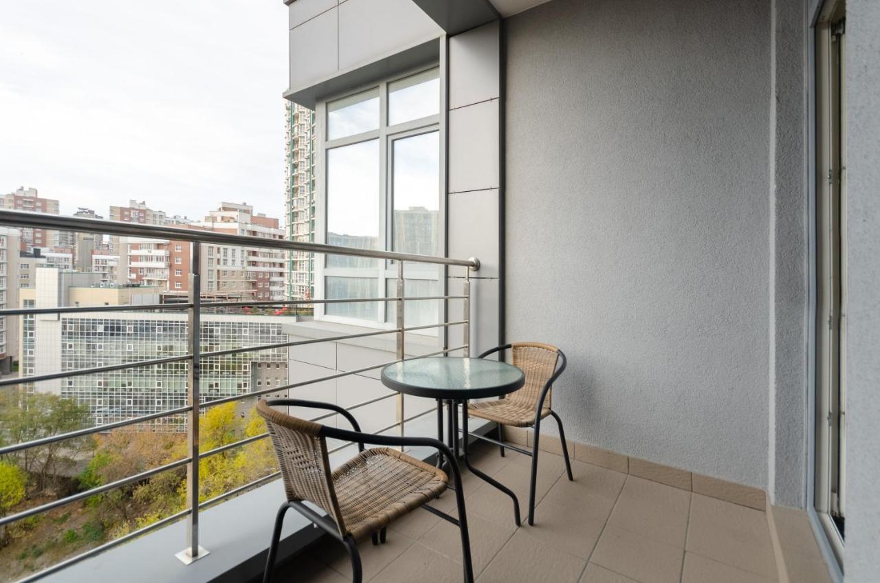 Petrovdom Apartaments 8-188 In Rc Central Park, 7 John Mccain Street كييف المظهر الخارجي الصورة