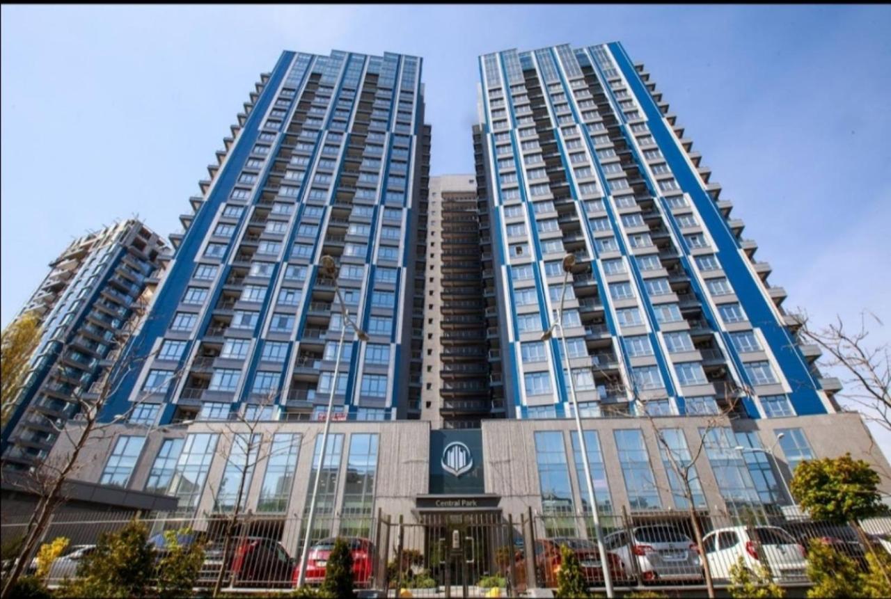 Petrovdom Apartaments 8-188 In Rc Central Park, 7 John Mccain Street كييف المظهر الخارجي الصورة